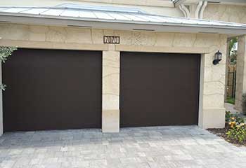 Garage Door Installation Near Helotes, TX